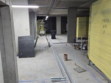 Setting out - partition tracks and materials across the floor